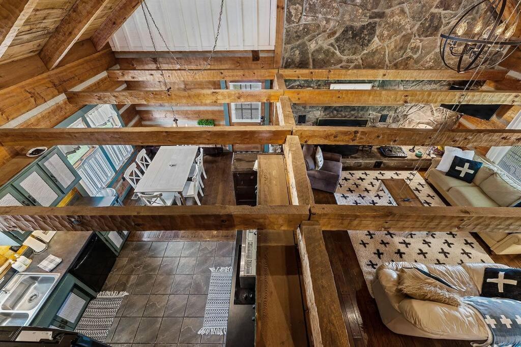 Rustic Cabin, Dock, Firepit, Kayaks & Games Winchester Εξωτερικό φωτογραφία